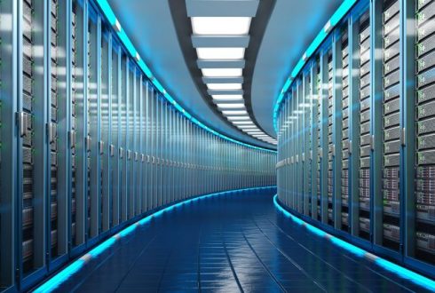 راه اندازی و پشتیبانی از سامانه های برق UPS در مراکز داده